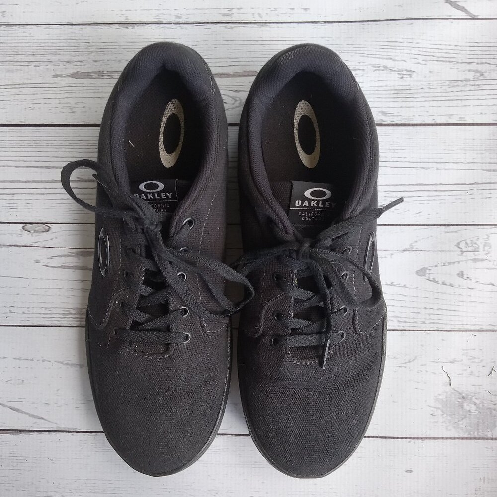 OAKLEY Men's Canvas Flyer Sneaker Skater Skateboard Grunge Retro Black Size 9.5
